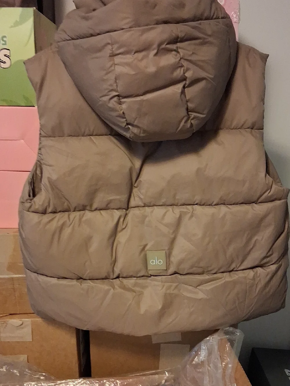 ALO Yoga Puffer Vest in Brown
